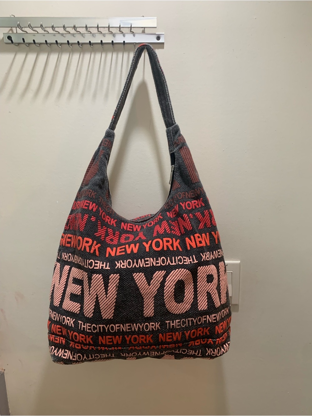 Robin Ruth NEW YORK Knit Hobo Bag - Black and Red